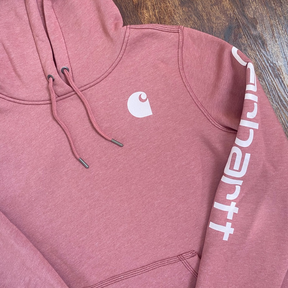 NWT Carhartt women’s sweatshirt